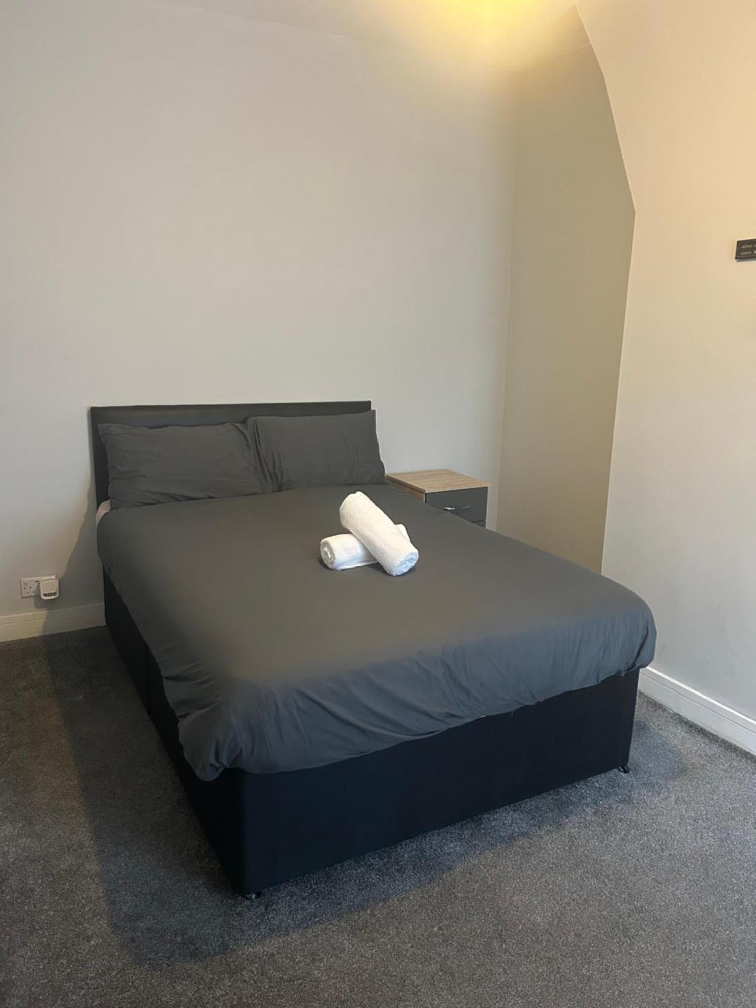 Brunswick Place 1 Bed & Breakfast Stoke-on-Trent Ngoại thất bức ảnh